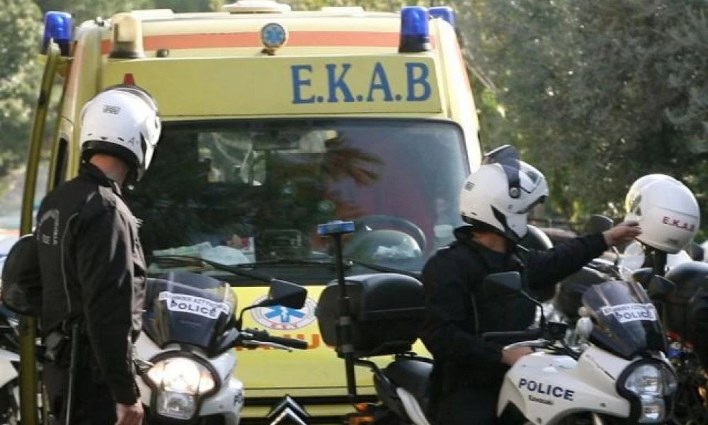 Λαμία: Ρομά επιτέθηκε με μαδέρι σε άντρες του ΕΚΑΒ!